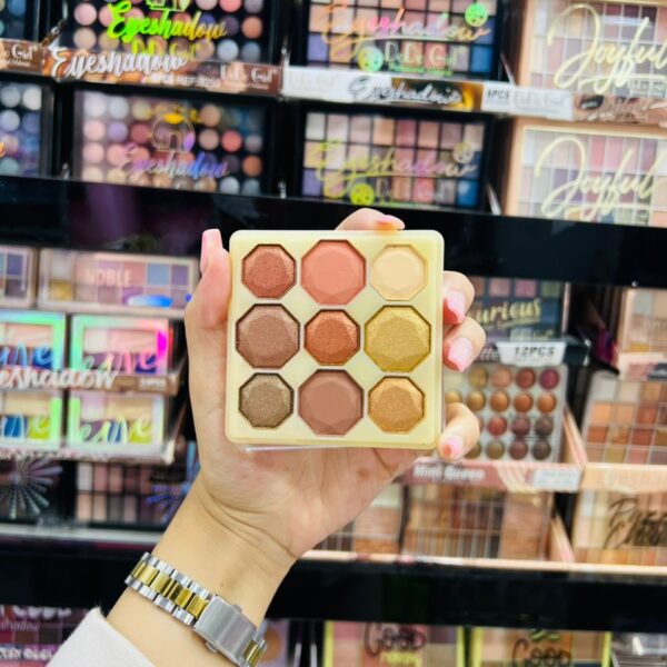 Palette de Fards à Paupières – 9 Teintes Intenses
