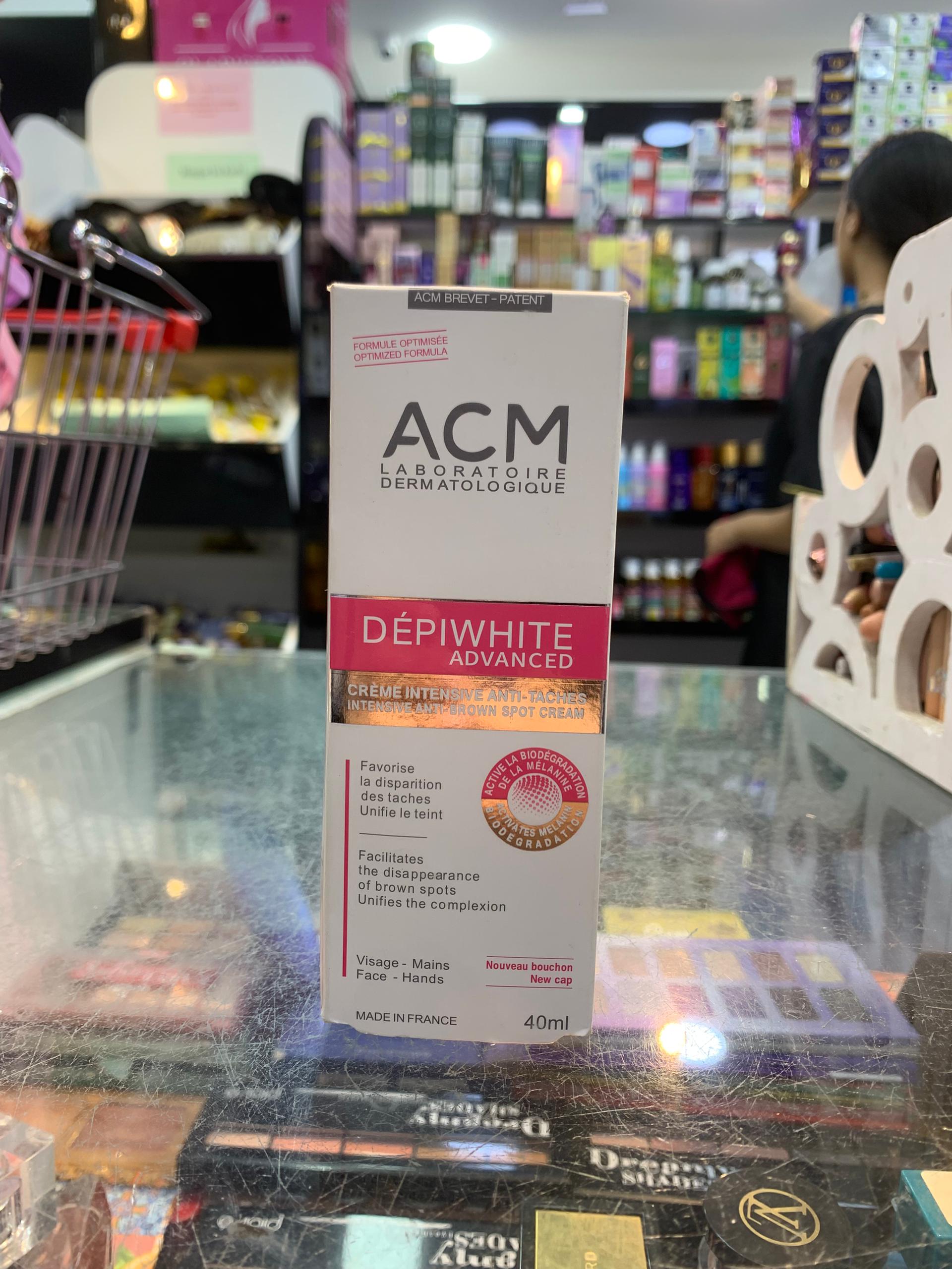 WhatsApp-Image-2025-07-02-a-17.34.34_74890d1a.jpg ACM Dépiwhite Advanced – Crème Intensive Anti-Taches – Image 1