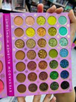 Palette de maquillage ROMANTIC BIRD - 117 couleurs – Image 2