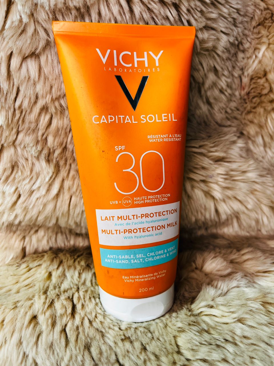 WhatsApp-Image-2025-07-17-a-15.20.52_e2f9e770.jpg 🌞 VICHY CAPITAL SOLEIL SPF 30 - Lait Multi-Protection 🌞 – Image 1