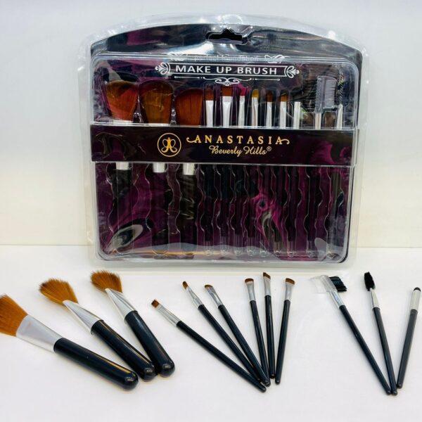 Pinceaux Maquillage – ANASTASIA