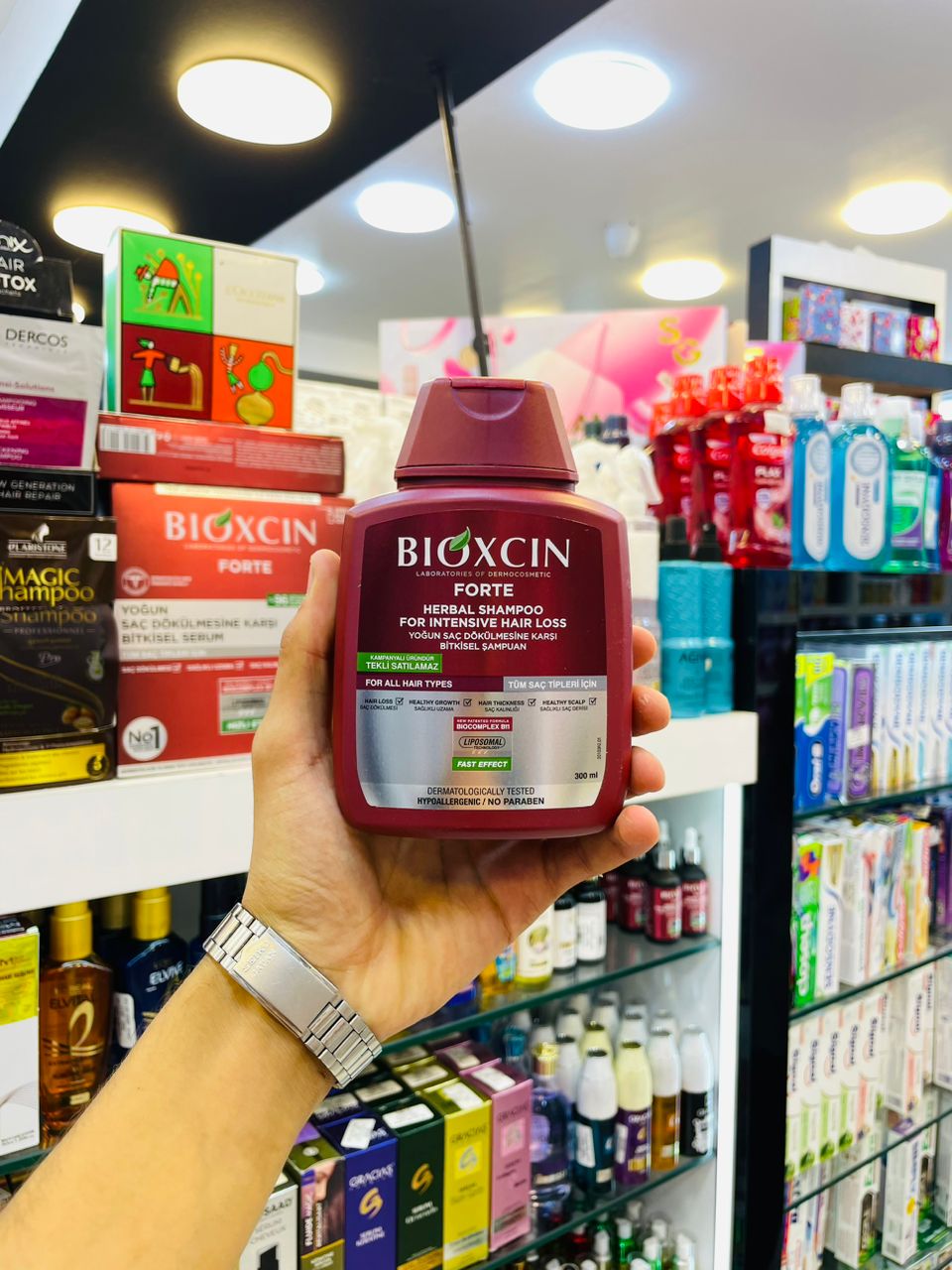 bioxcin rouge Bioxcin Forte – Shampooing Anti-Chute – Image 1